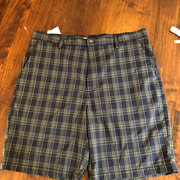 Chaps shorts. Plaid. - Picture 2 of 4